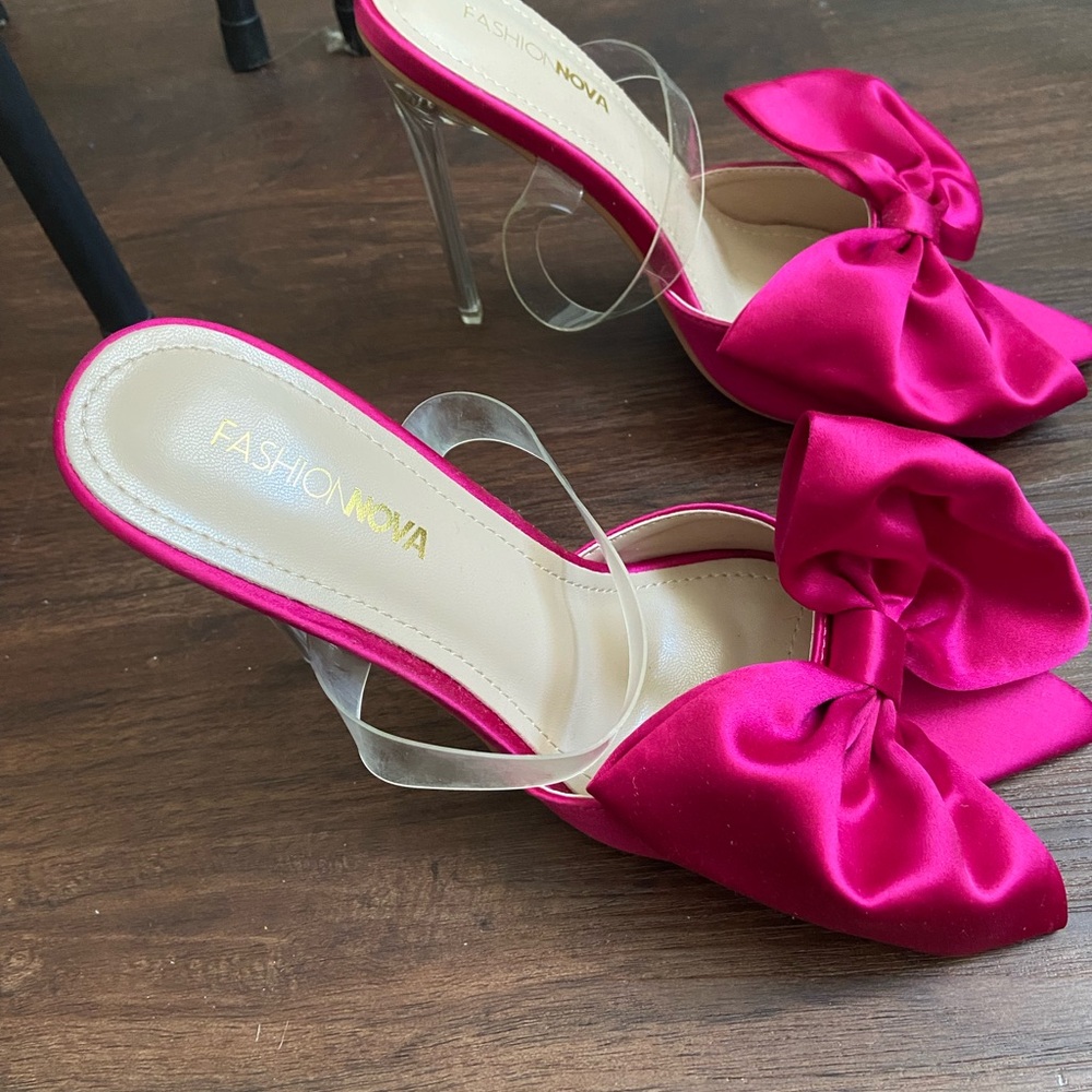 Fashion Nova Pink Bow Heels Elegant Slip-On